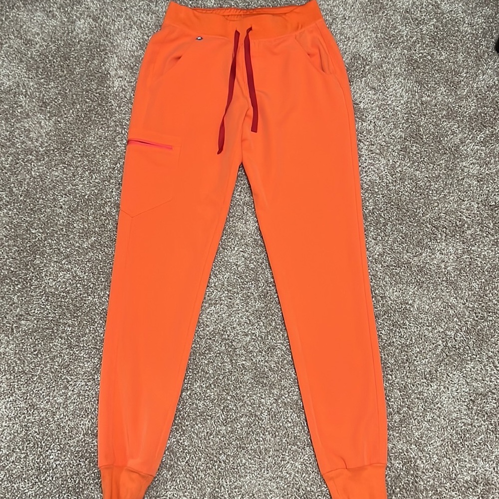 Women’s figs Zamora jogger scrub pants